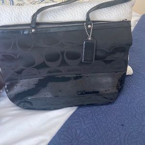 Black coach tote.